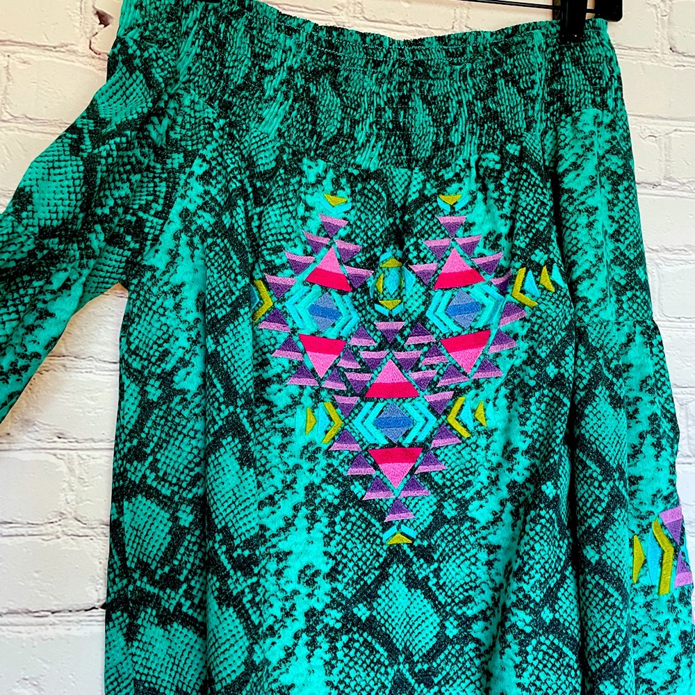 Excellent Condition Blouse, Size Large - image 1